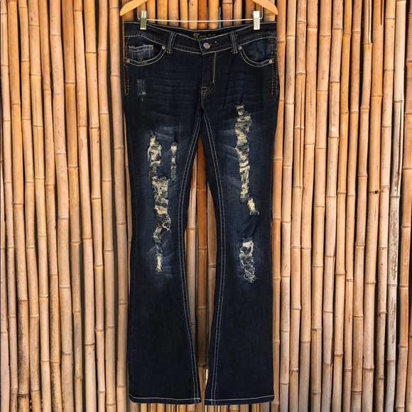 Urban Outfitters Denim - TEN25 Dark Rinse Denim Destroyed Bootcut Jeans 7/8